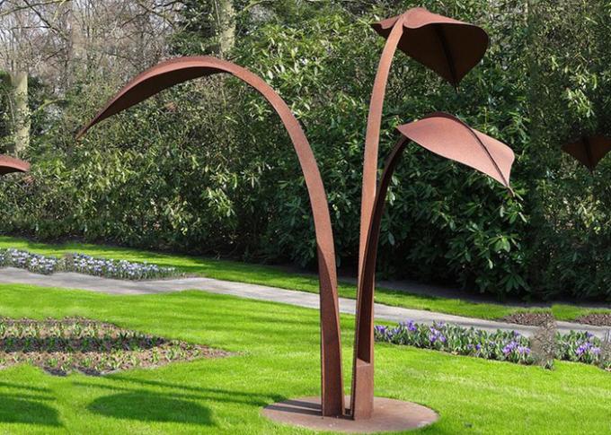 Sculpture De Jardin Métal Rouillé – Piquet Décoratif Avec Motifs Ajourés – 32x18 Cm – Style Rustique