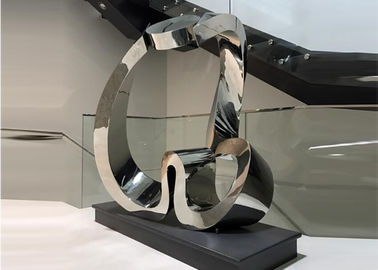 Un bon prix. Sculpture en métal en plein air en forme de cœur moderne OEM / ODM disponible en ligne