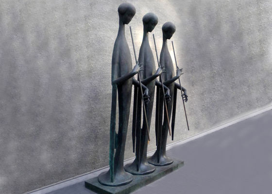 Un bon prix. Personnes extérieures de sculpture en bronze en chiffre d'abrégé sur ville de musique trois pour le musée en ligne