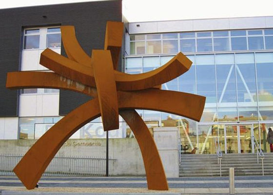 Un bon prix. Grande sculpture en acier moderne en Corten pour la taille de la décoration 300cm de jardin public en ligne
