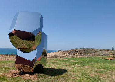 Un bon prix. Aménagement moderne de grande de roche sculpture extérieure poli par miroir en acier inoxydable en ligne