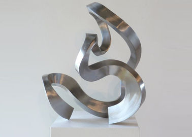 Un bon prix. La sculpture d'intérieur décorative moderne en acier inoxydable/a adapté la sculpture aux besoins du client en ligne