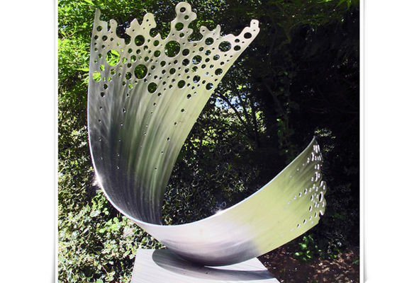 Un bon prix. La forme d'onde d'art sculpte la taille adaptée aux besoins du client par sculpture de fleurs de jardin en métal en ligne