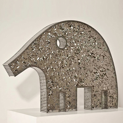 Un bon prix. Statue d'éléphant à fleurs métalliques  Œuvres d'art abstraites d'animaux en acier inoxydable pour les espaces intérieurs et extérieurs en ligne