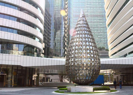 Un bon prix. L'acier inoxydable poli construisant le grand métal extérieur sculpte la sculpture en entrée en ligne