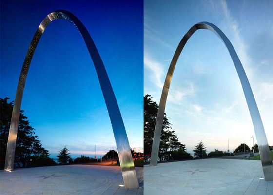 Un bon prix. Sculpture extérieure moderne en voûte de sculpture en acier inoxydable pour la décoration urbaine en ligne