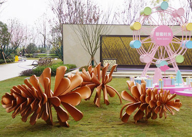 Un bon prix. Acier inoxydable de grande de porte en métal de pin sculpture en cône pour la décoration de jardin en ligne