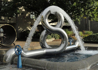 Un bon prix. Fontaine d'eau extérieure en acier inoxydable de 8 formes de fabrication moderne de sculpture en ligne