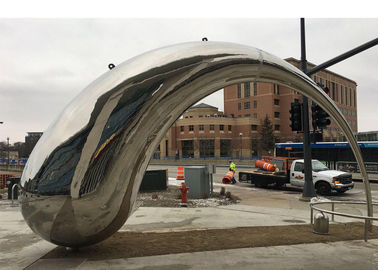 Un bon prix. Grande sculpture extérieure en acier inoxydable de ville publique pour le paysage urbain en ligne