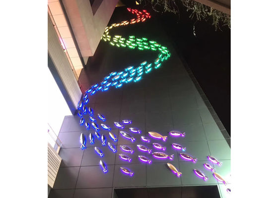 Un bon prix. Sculpture de allumage décorative extérieure en poissons en métal d'acier inoxydable en ligne