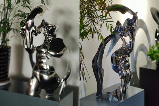 Un bon prix. le miroir de taille de 100cm a poli la sculpture en tête de cheval du visage SS316 humain en ligne