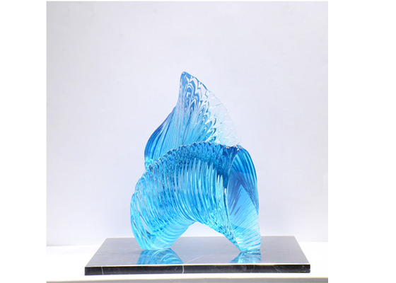 Maison contemporaine transparente Art Decoration de jardin de sculpture abstraite en résine