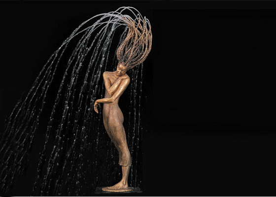 Un bon prix. Taille en bronze de la fontaine d'eau de femme de décoration extérieure de jardin 250cm en ligne
