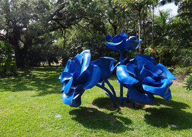 Un bon prix. La grands sculpture en Rose en métal/jardin bleus peints en métal fleurit la sculpture pour la décoration en ligne