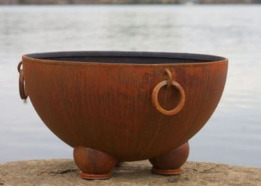 Un bon prix. La conception antique extérieure s'est rouillée le puits en acier du feu, cuvette de cuivre de mine du feu la cour en ligne