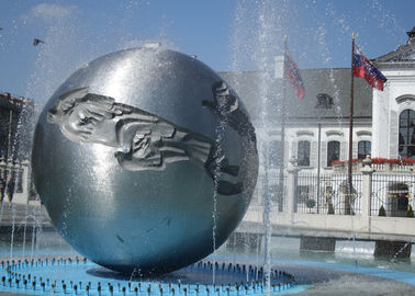 Un bon prix. Fontaine argentée de caractéristique de l'eau de sphère/eau de sphère extérieure pour la décoration de grande ville en ligne