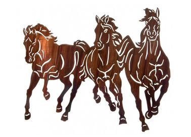 Un bon prix. Grande sculpture professionnelle en métal d'art de mur de cheval sauvage pour la décoration à la maison en ligne