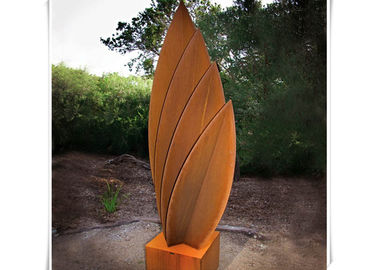 Un bon prix. Sculptures en acier de soudure contemporaines en art formées par feuilles en acier de sculpture en Corten en ligne