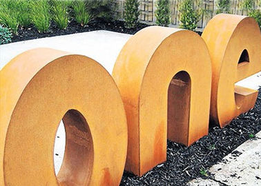 Un bon prix. L'acier moderne de Corten de style marque avec des lettres la sculpture, art extérieur de jardin de sculpture en métal en ligne