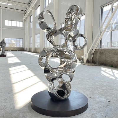 Un bon prix. Sculpture d'art métallique en acier inoxydable poli en ligne