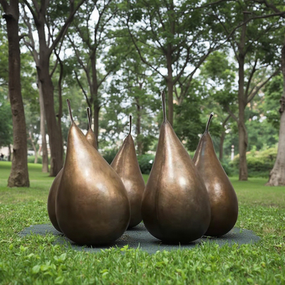 Un bon prix. Statue de la poire en laiton en bronze en ligne