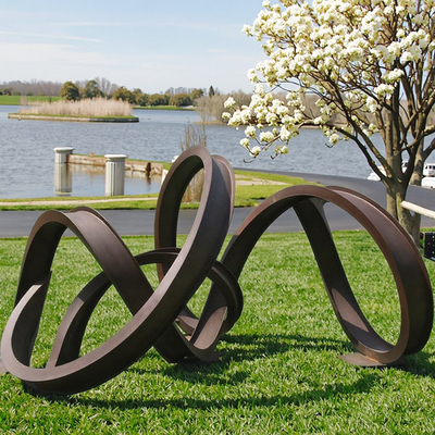 Sculpture abstraite moderne rouillée sur mesure Art de jardin contemporain Art métallique artisanat en acier corten