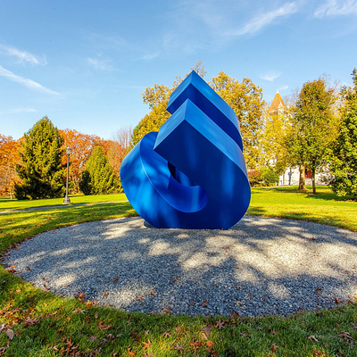 Un bon prix. Sculpture Métallique Abstraite Bleue Unique Peinte, Point Focal pour Patio, Espaces Commerciaux et Publics en ligne