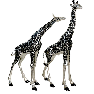 Sculpture de girafe en acier inoxydable mat Paire élégante Abstract Duo Pour les jardins modernes