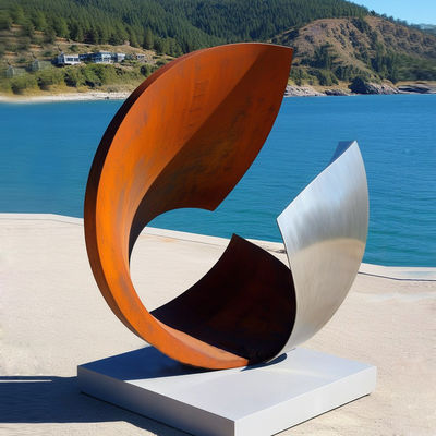 Décoration Sculpture de poisson en acier et acier inoxydable à corrosion naturelle