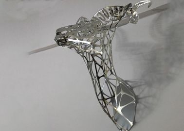 Un bon prix. Sculpture creuse polie par miroir en acier inoxydable de tête de cerfs communs pour le décor de mur en ligne