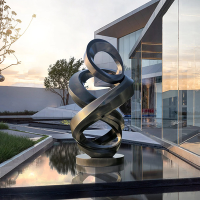 Un bon prix. Une sculpture monumentale en acier inoxydable pour les parcs publics en ligne