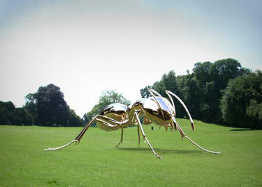 Un bon prix. Animal moderne en métal d'art de jardin de fourmi de sculpture en acier inoxydable adapté aux besoins du client en ligne