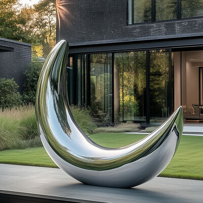Un bon prix. Décoration de jardin moderne Sculpture de lune poli en acier inoxydable en ligne