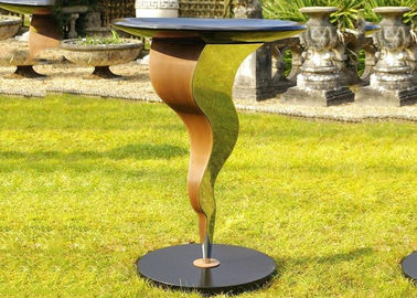 Un bon prix. Taille adaptée aux besoins du client par sculpture extérieure contemporaine potable en métal de cuvette de bel oiseau en ligne