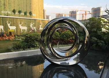Un bon prix. Sculpture en spirale durable en acier inoxydable de cercle pour la décoration de piscine de jardin en ligne