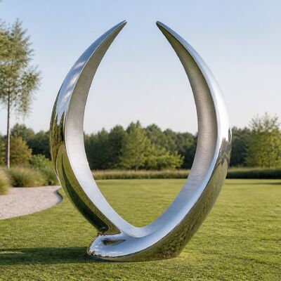 Sculpture de jardin en acier inoxydable sur mesure en miroir poli Abstract Open Form en deux lames courbes