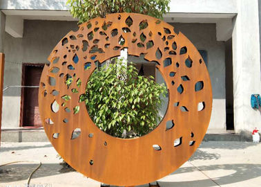 Un bon prix. Écran contemporain de panneau de décor de jardin de sculpture en conception d'anneau de coupe de laser en ligne