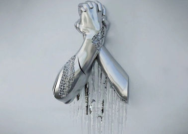 Un bon prix. Sculpture polie incroyable en mur d'acier inoxydable de miroir de mains en métal en ligne