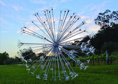 Sculpture en pissenlit de fil d'acier incroyablement, sculpture en acier en pissenlit