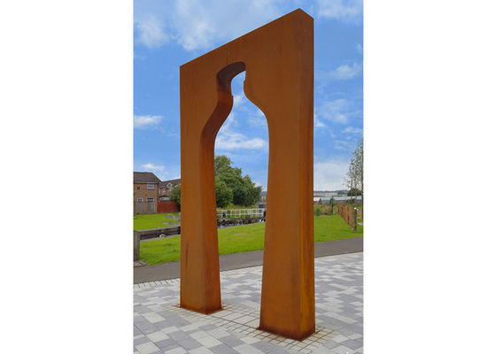 Un bon prix. Sculpture en acier en bouteille de vin de jardin de Corten de grande conception de paysage en ligne