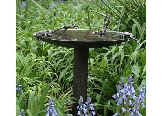 Sculptures en bronze d'imitation antiques de moulage en jardin de cuvette de Bath de grenouille