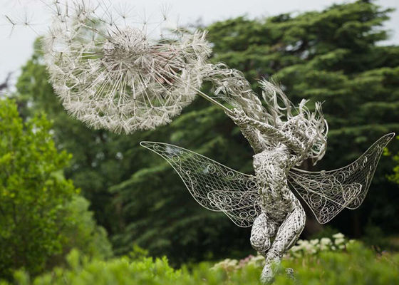 Le fil féerique de pissenlit de danse d'acier inoxydable sculptent 200cm hauts
