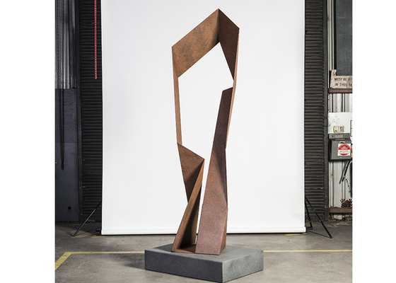 Un bon prix. sculpture folle en acier en équilibre de Corten de taille de 200cm pour la décoration de jardin en ligne